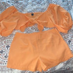 2 piece set. I never wore it.